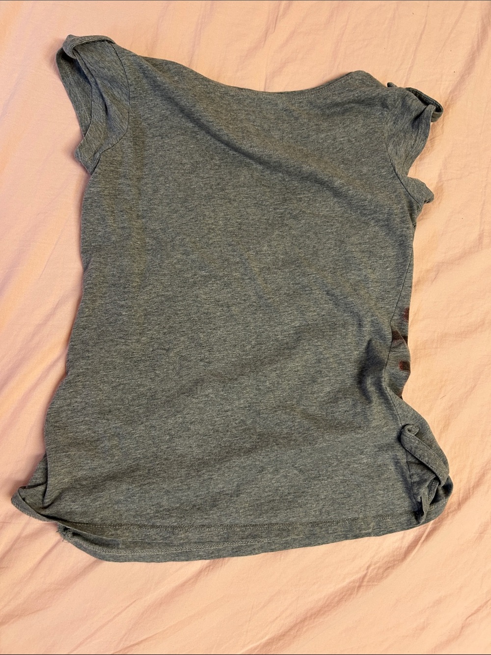 Y2K Gray Graphic Tee with Bold Lettering - Picture 5 of 5